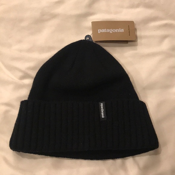 The North Face Accessories - Patagonia beanie/north face beanie
